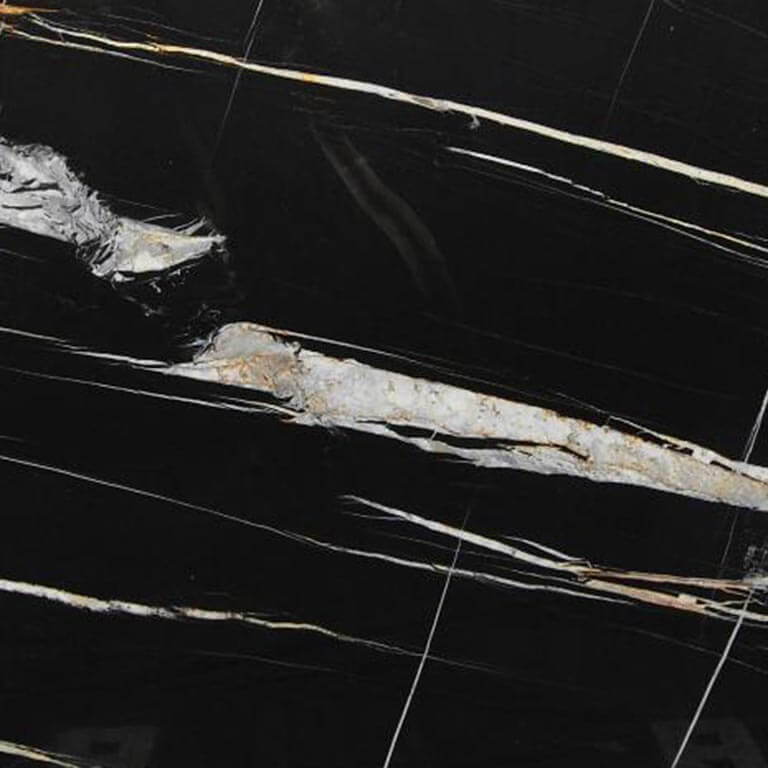 Nero Dorato marmuras